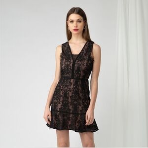 Adelyn Rae Sophie Lace Feminine Cocktail Dainty Mini Women's Dress Size Small